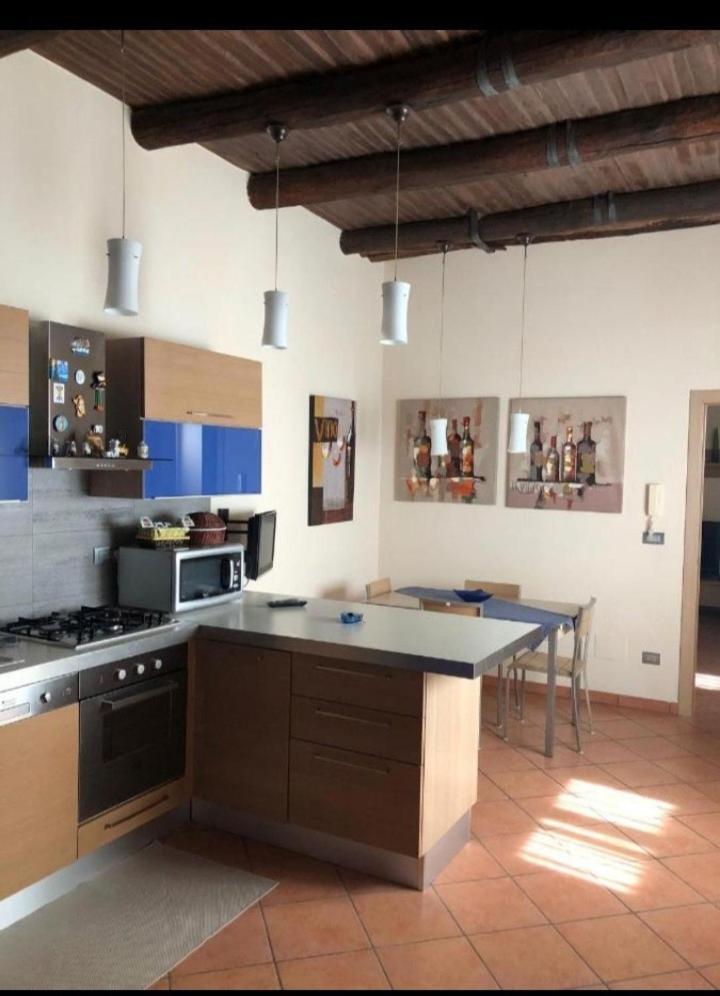 Casa Albertino-In The Heart Of เนเปิลส์ ภายนอก รูปภาพ